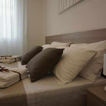 Azzisa Holidays Suite Palermo Exterior foto