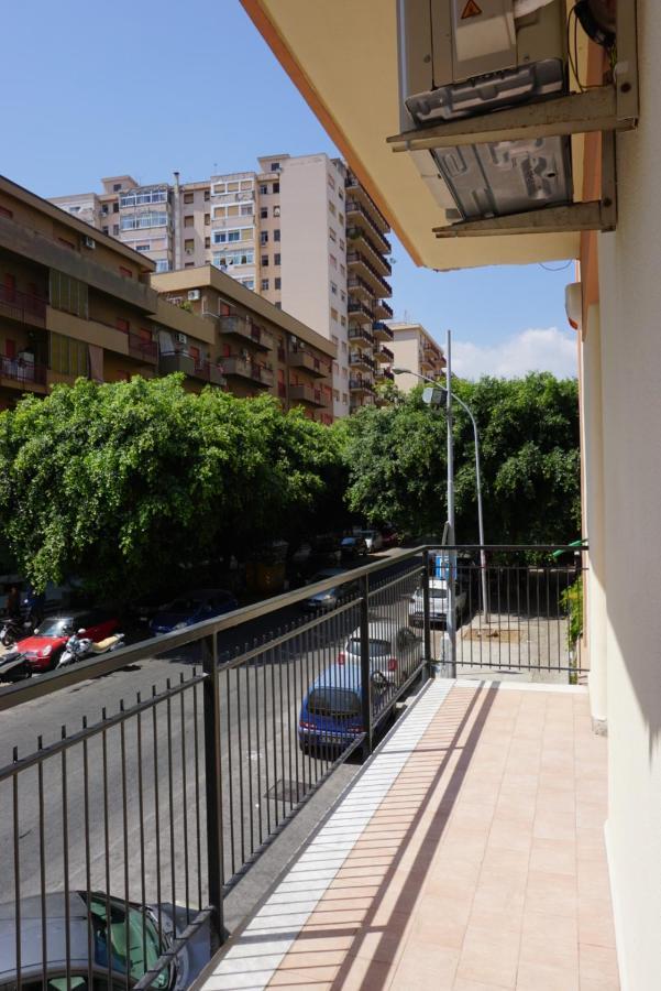 Azzisa Holidays Suite Palermo Exterior foto